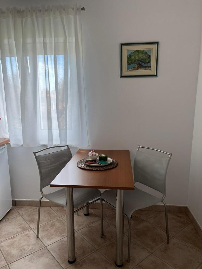 Apartments Marinovic Brzac 外观 照片