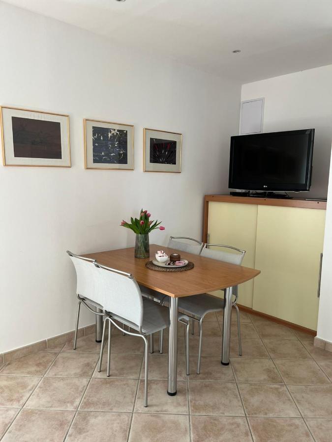 Apartments Marinovic Brzac 外观 照片